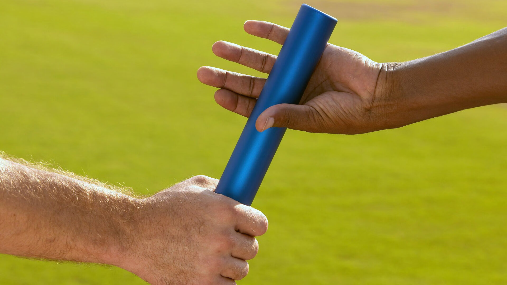 AYX GAMING-英超争冠激烈，顶级豪门争夺每一分